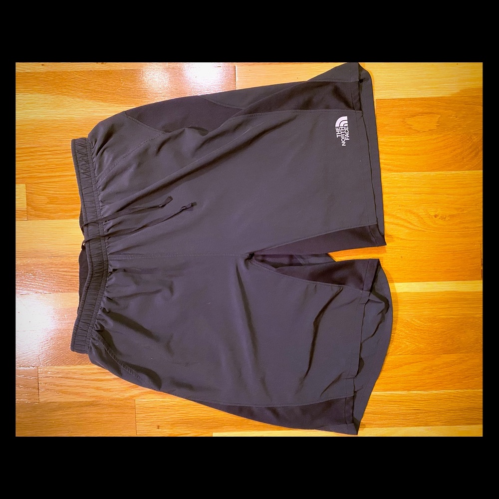 North Face Men’s Medium Running Shorts w/ Liner